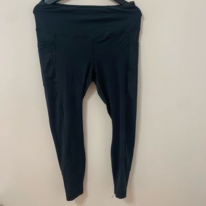 Black Athletic Yoga Pants